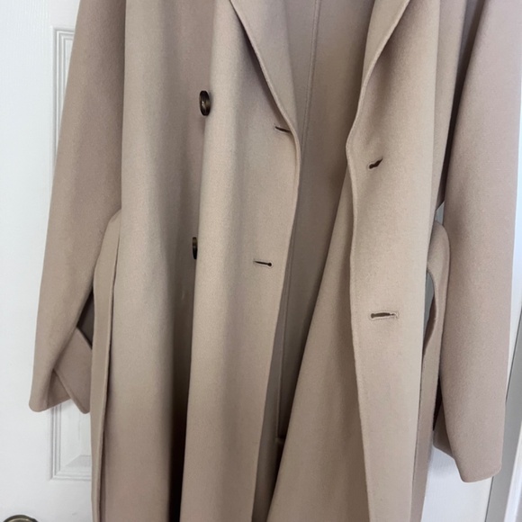 🔥 NWT MAX MARA Beautiful Virgin Wool Coat XXXL Beige - Picture 7 of 8